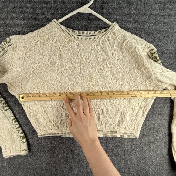 COOGI Australia Sweater Women White Crop Knit Pullover Sleeve Logos Short XL - Picture 7 of 16